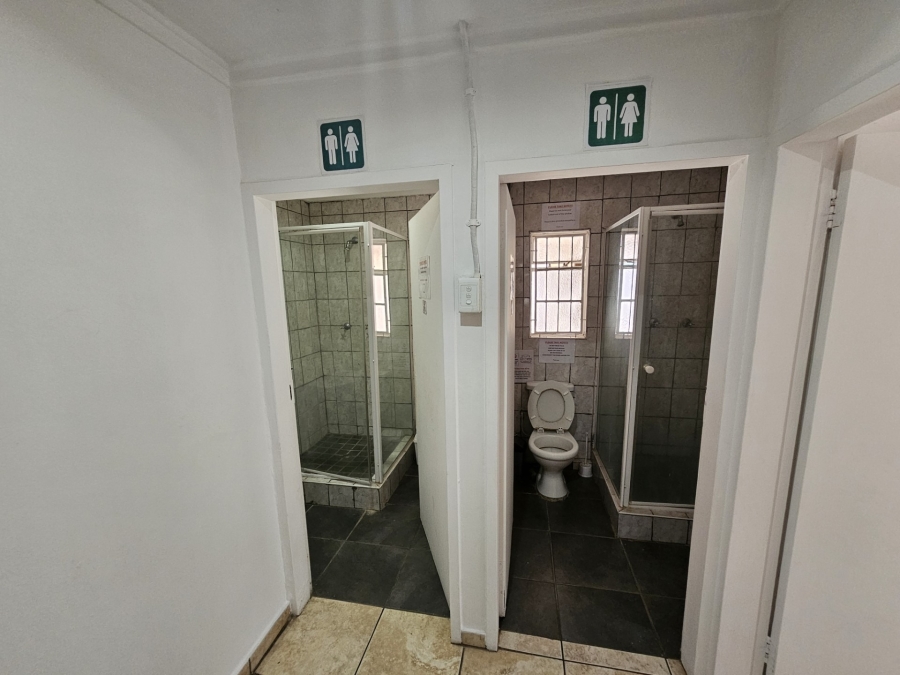 10 Bedroom Property for Sale in Brandwag Free State